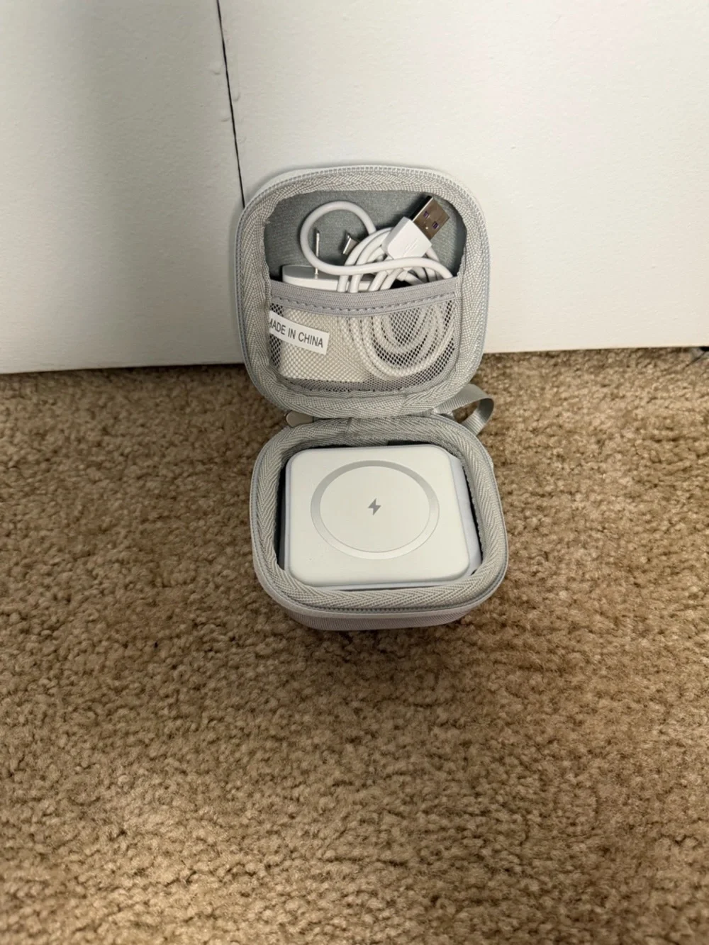 3-in-1 White Wireless Charging Pad with Travel Case